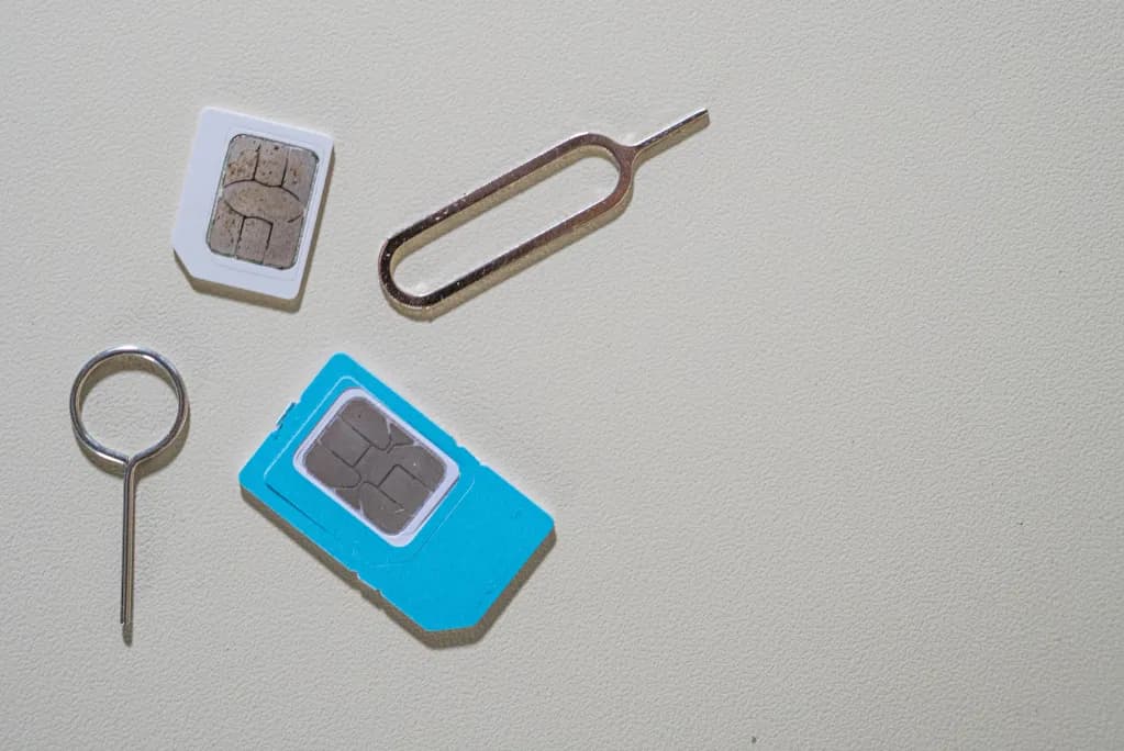 Как работи телефон с две SIM карти